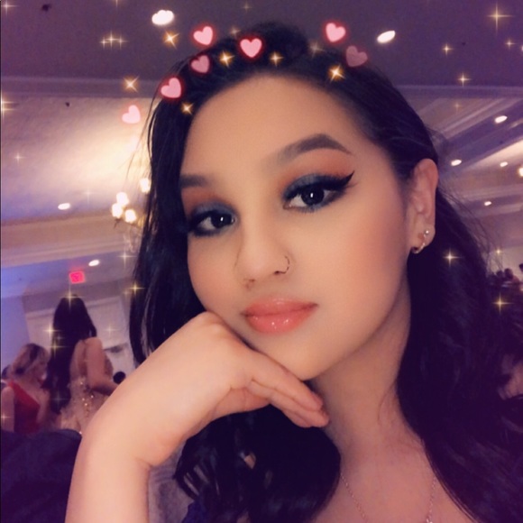 Meet your Posher, Marlene - Picture 2 of 6